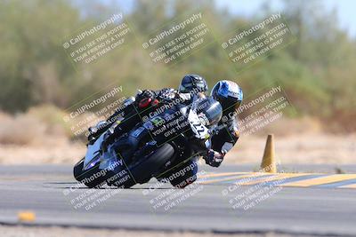 media/Oct-20-2024-CVMA (Sun) [[d4a3dff211]]/Race 9-Formulw LW Twins SHOOTOUT/